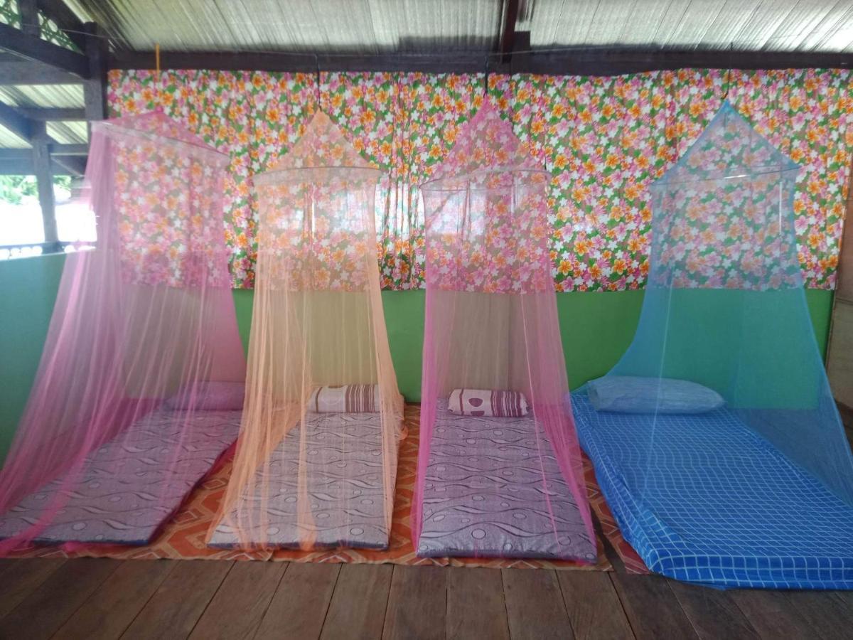 Roca'S Homestay Backpackers Chalet Batuan Екстериор снимка